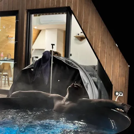 Lofty House Mountain Tustan Chalet