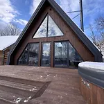 Lofty House Mountain Tustan